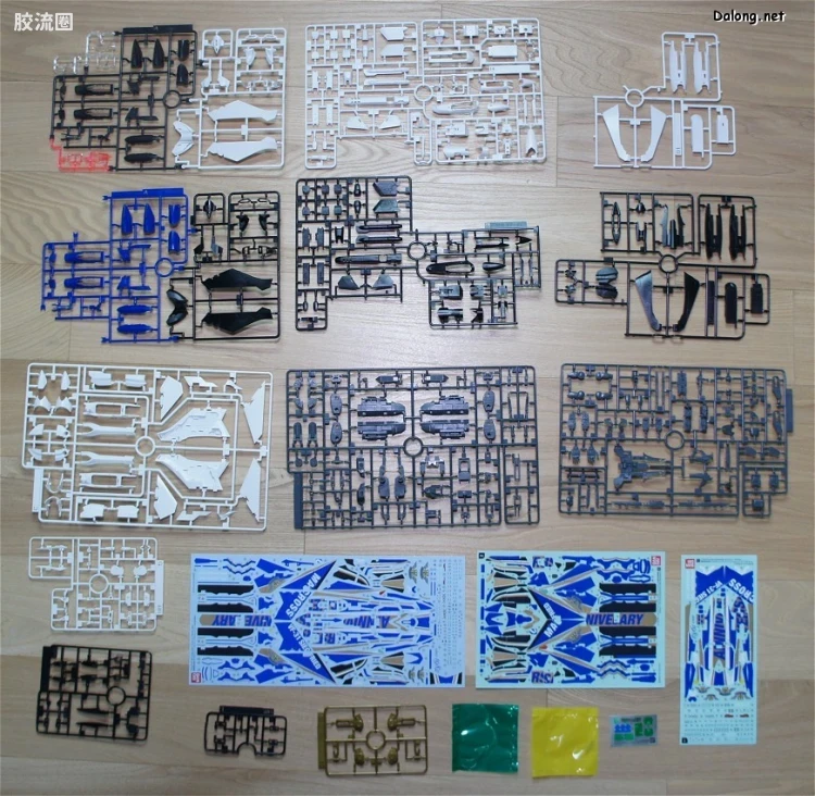 万代超时空要塞系列拼装模型 1比72 VF-31J 35周年涂装版 - 图片